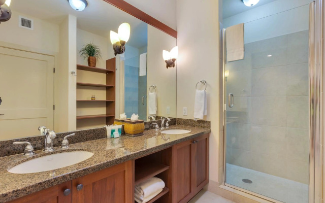 Castle Hali'i Kai at Waikoloa