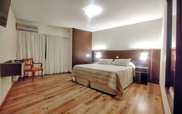 Condor Suites Apart Hotel