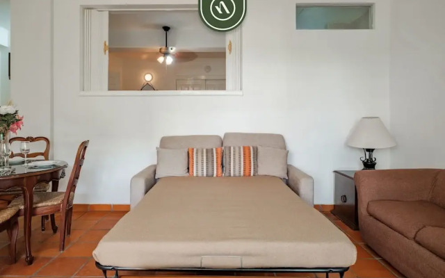 One Beach Street 310 C