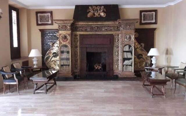 1st Line Beach, 2-bed Apartment in Calahonda