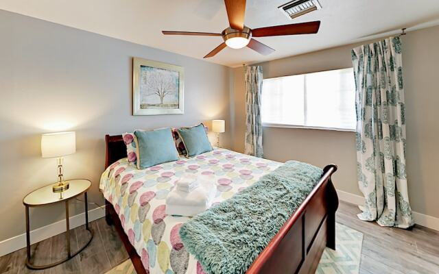 7258 E Wilshire Dr Home