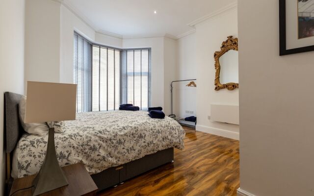 Remarkable 1-bed Apartment in Lytham Saint Annes