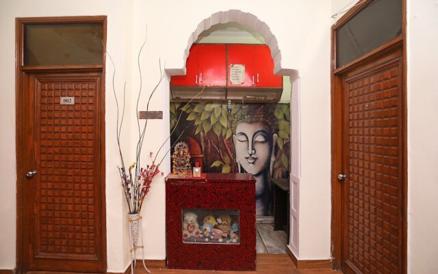 The Castle By OYO Rooms