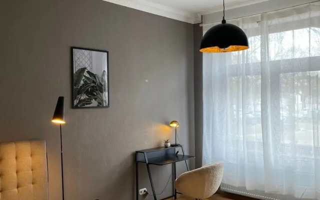 Room-zimmer mit Stuck in Co-living Apart