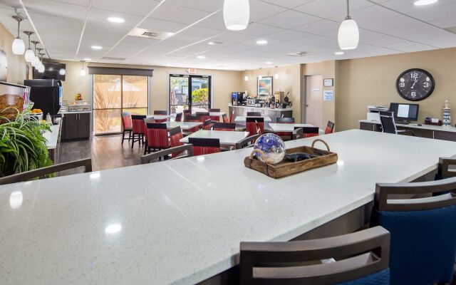 Best Western Shallotte / Ocean Isle Beach Hotel