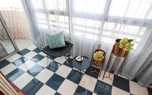 NanJing GuLou·Lion Bridge· Locals Apartment 00152470