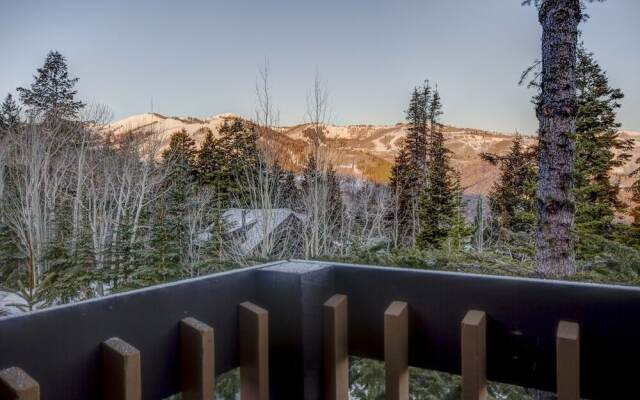 Ridgepoint 105 3 Bedroom Condo