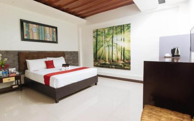 RedDoorz Plus @ Melsol Metro Vigan