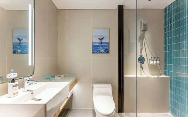 Holiday Inn Express Zhanjiang Coast by IHG