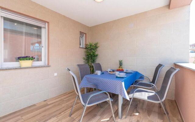 Luxury Apartments - La Vir 1 & 2