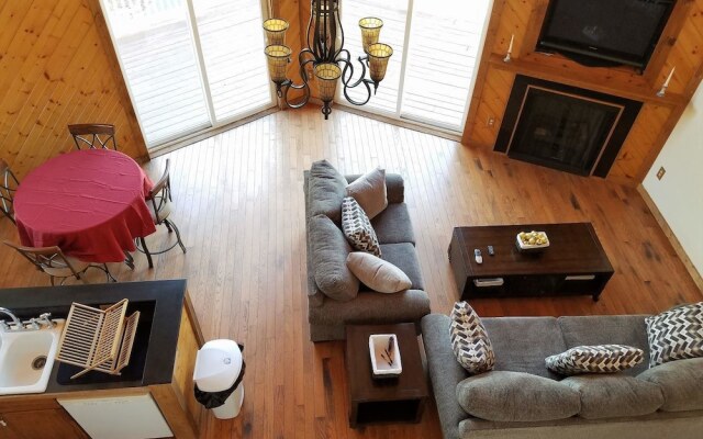 The Shuck- Christophers Riverside Cabin