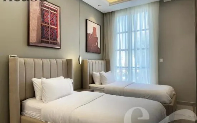 Kease Hittin N-8 Lusso Hejaz Balcony XZ62