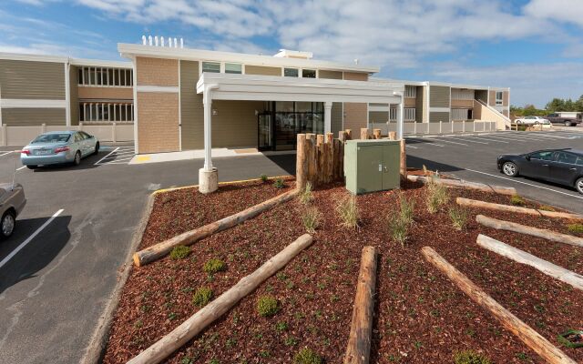 WorldMark Surfside Inn