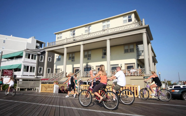 Harrison Hall Hotel