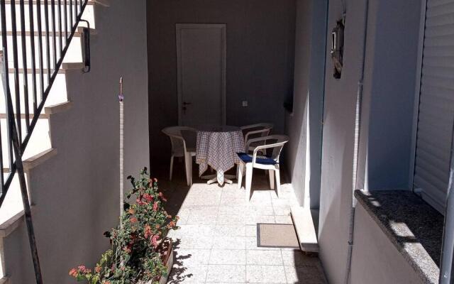 Paris house 3