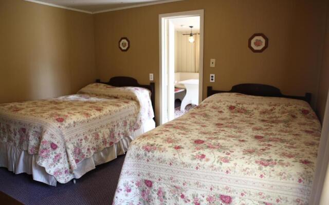 Richca Chalets Resort