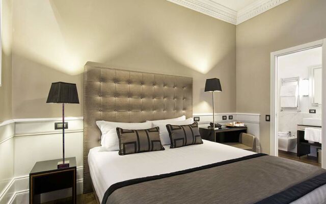Hotel The Independent Suites