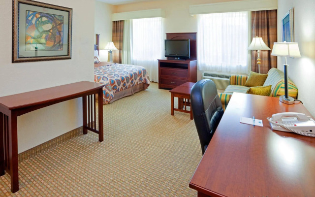 Staybridge Suites Durham/Chapel Hill by IHG