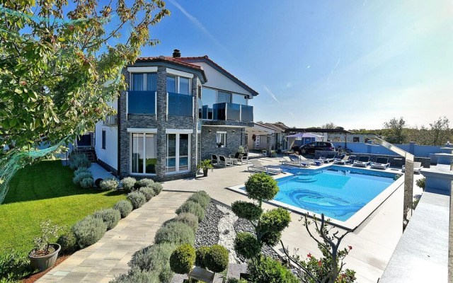 House 1971