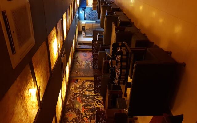 Hotel puneet international