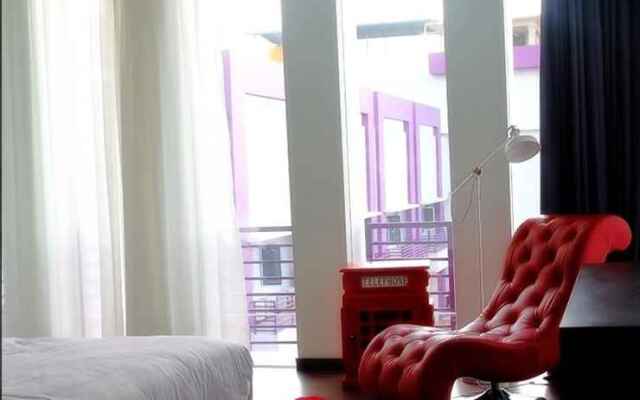 OS Style Hotel