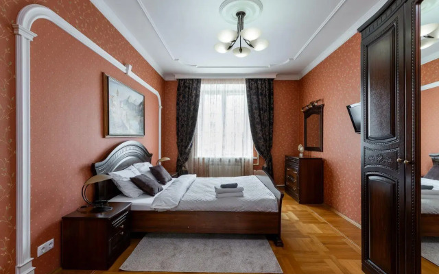 Апартаменты на проспекте Независимости 18