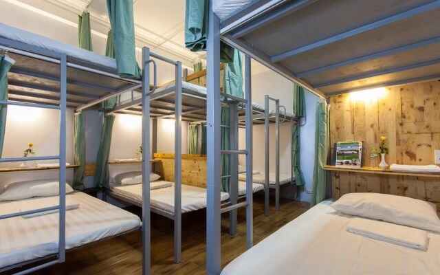 Backpacker Hanoi Hostel