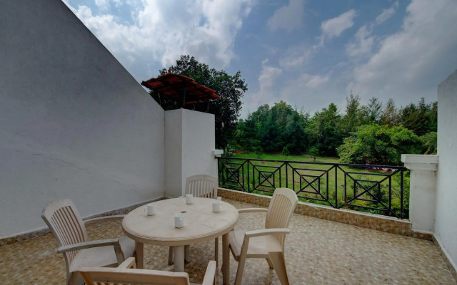 Khanvel Resort