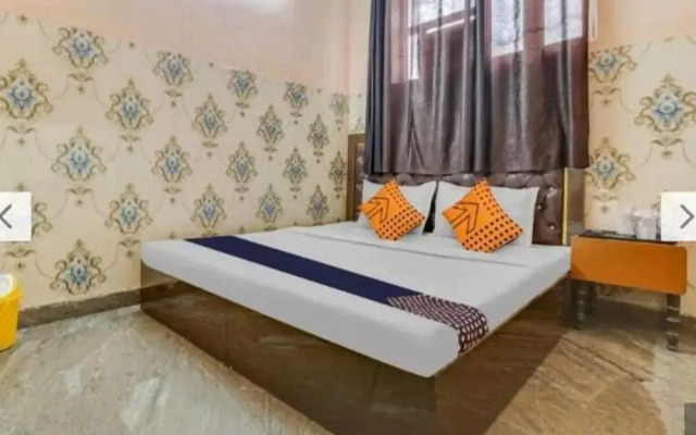 Hotel Raj Mahal