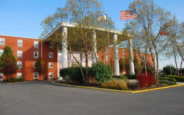 Ramada Morgantown Hotel  Conference Center