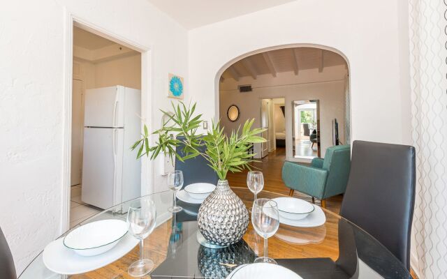 L'Etoile Apartments Part of the Oasis Casita Collection
