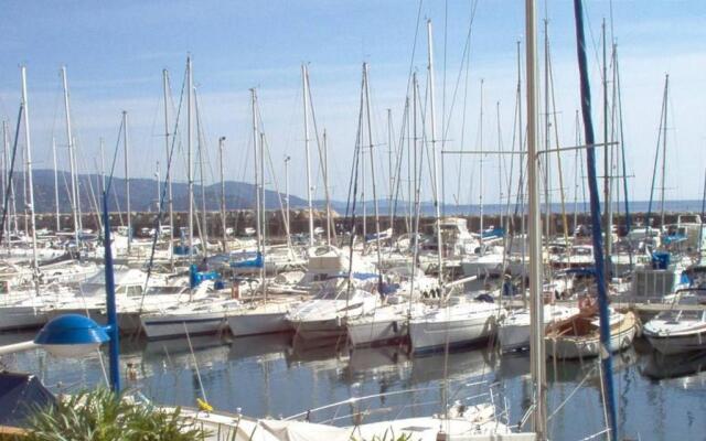 Appartement Bormes-les-Mimosas, 2 pièces, 4 personnes - FR-1-610-6