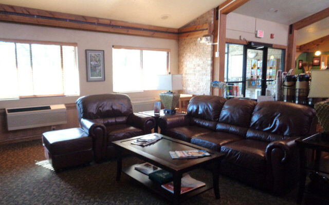 AmericInn Lodge & Suites Green Bay West