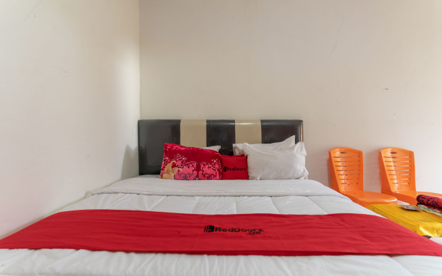 RedDoorz @ Nantampukmas Sidikalang