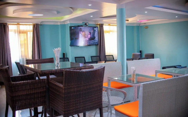 Dhe Jomels Hotel Siaya