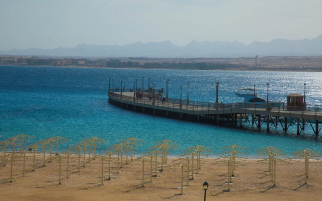 Serenity Sky Arc Resort - Sahl Hasheesh