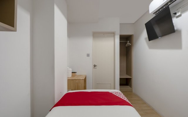 OYO 982 Charurat Suite​