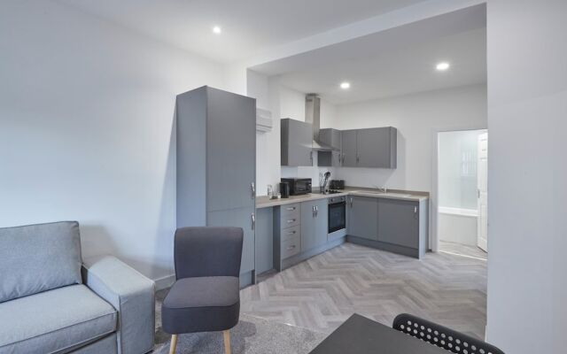 Host   Stay   Apartment 2  Loftus