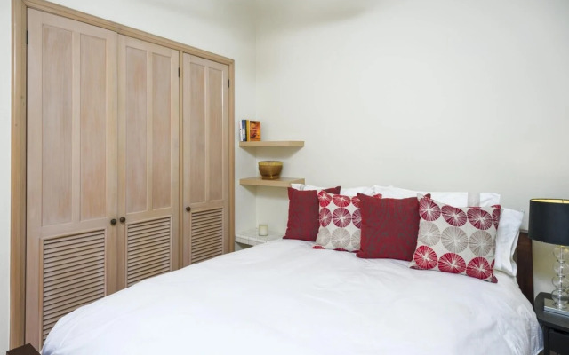 Blue Desert 1 Casa Edwards Too - Blue Agave