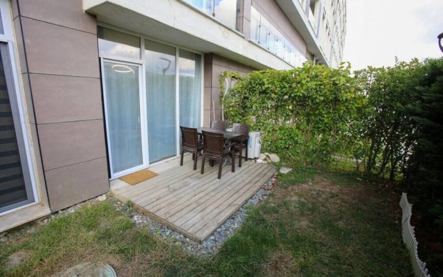 Lovely 2-bedroom Apartment in Basaksehir