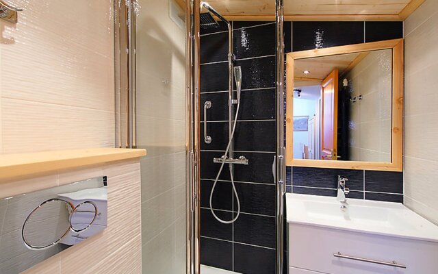 Le Grand Tichot A et B 28049