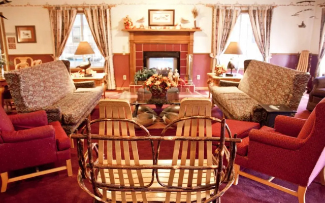 Baymont Inn & Suites Mequon Milwaukee Area