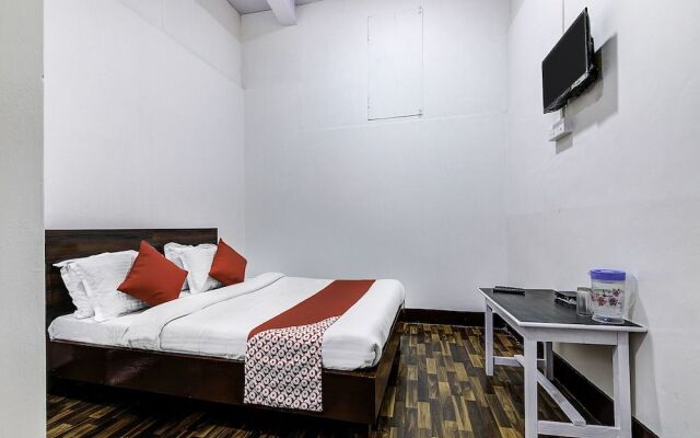 OYO 14090 Fine Stay Guest House