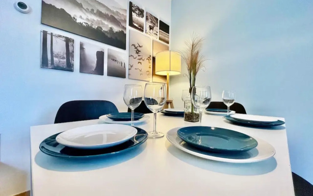 One Lux Stay near Fashion District