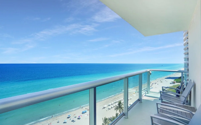 Beautiful Apartment in Hollywood Beach