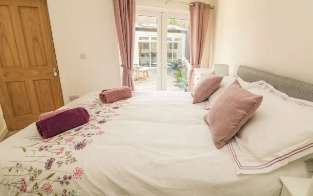 Higher Kernick Stable