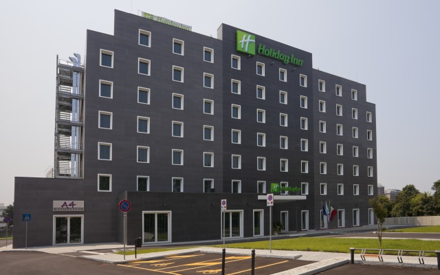 Holiday Inn Milan Nord Zara, an IHG Hotel