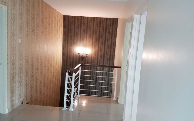 Sitiawan Homestay