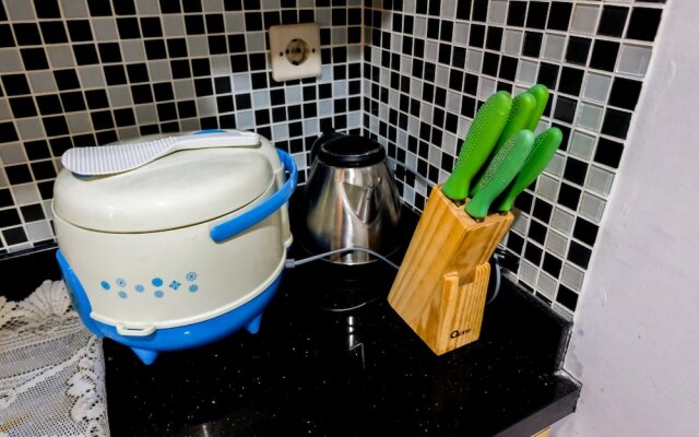 Minimalist and Luxurious 2BR Serpong Greenview Apartment