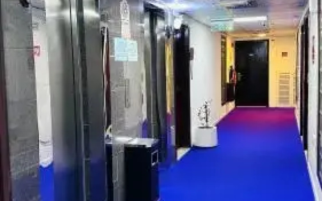 Royal Prince Hotel